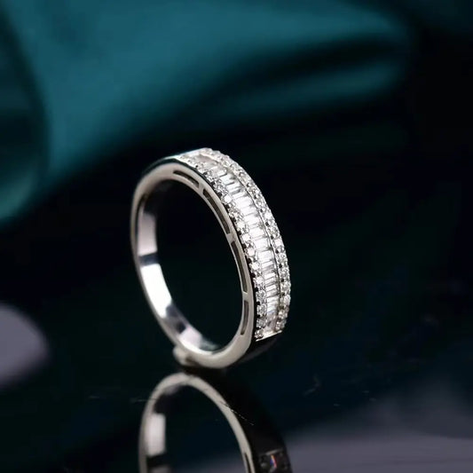 cd531c660e2745679b6077db4468cd4b-Max