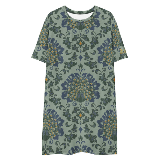 Transformation T-shirt Dress