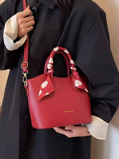 2538a6ddb0c0467eb36250eef6761963-Max