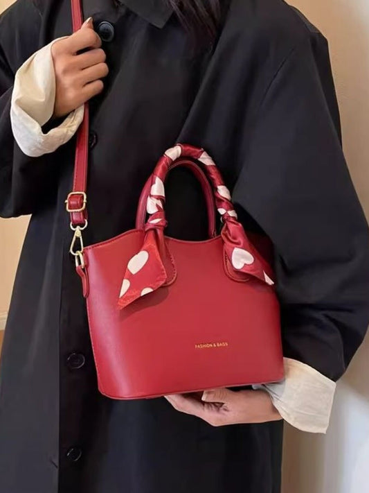 2538a6ddb0c0467eb36250eef6761963-Max