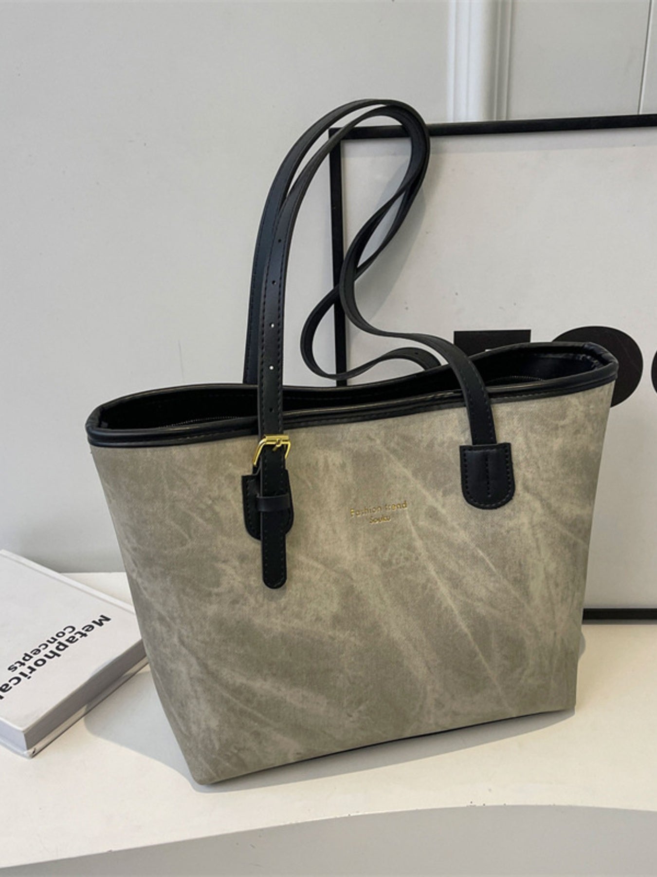 49b407ea615e41b5833cc8e4c4054f60-Max