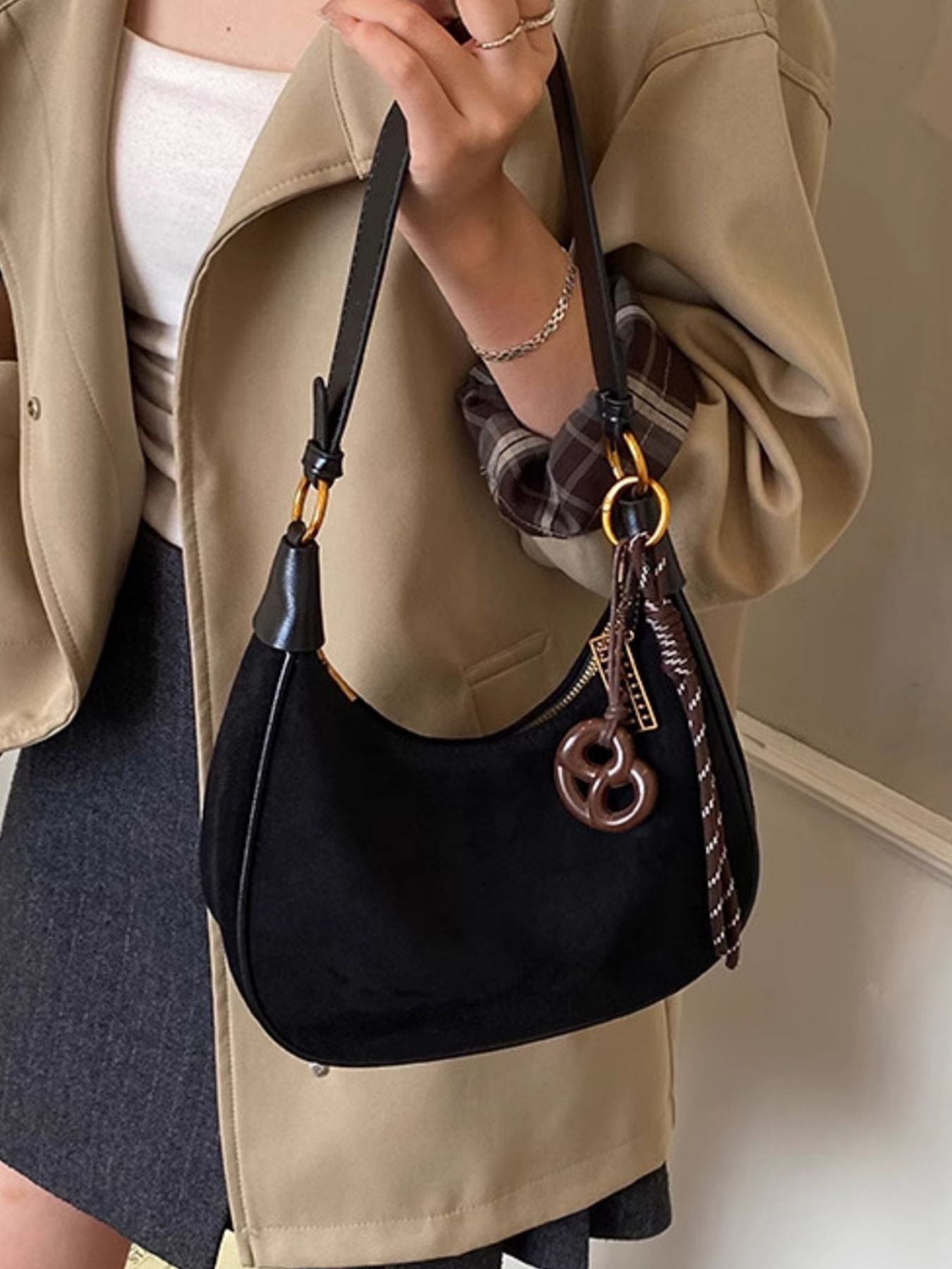 4d772a58-0dd8-4fb6-a7a5-3c75e858a278-Max