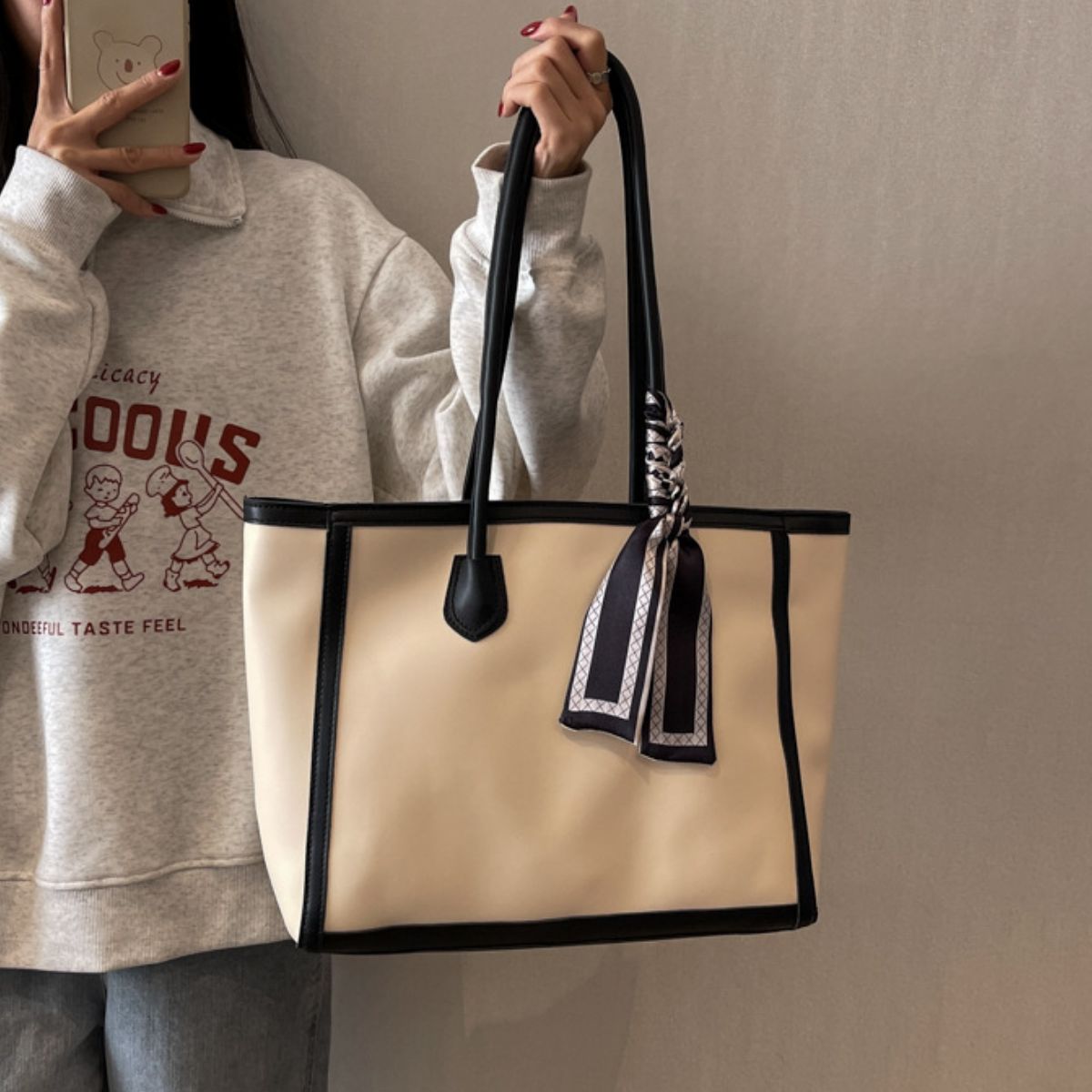 5a47b16e-1be6-42c7-b6e5-7ea1282e5ac2-Max