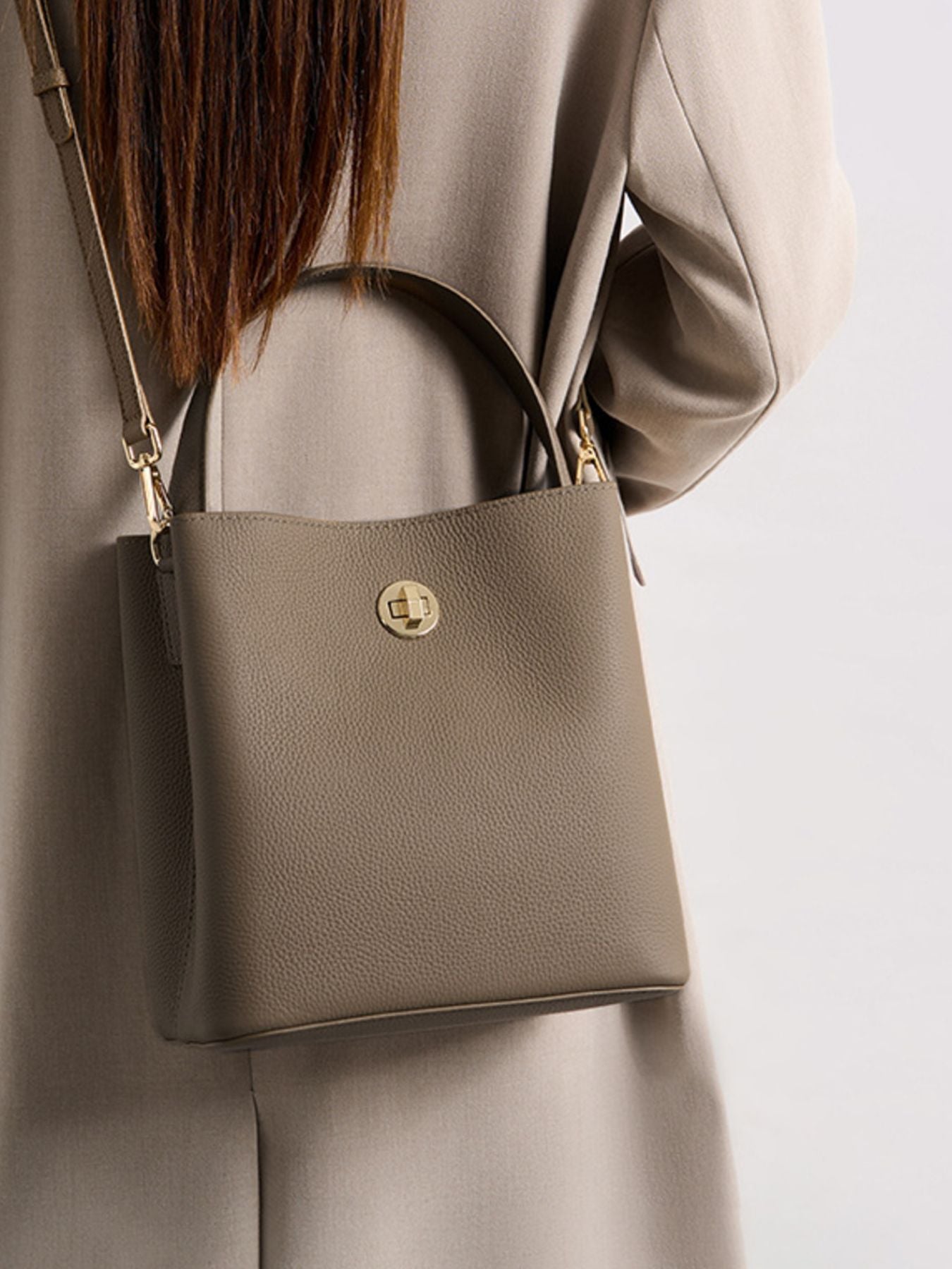 638c6567-6cd3-4a44-9d1f-09573ba5fee3-Max