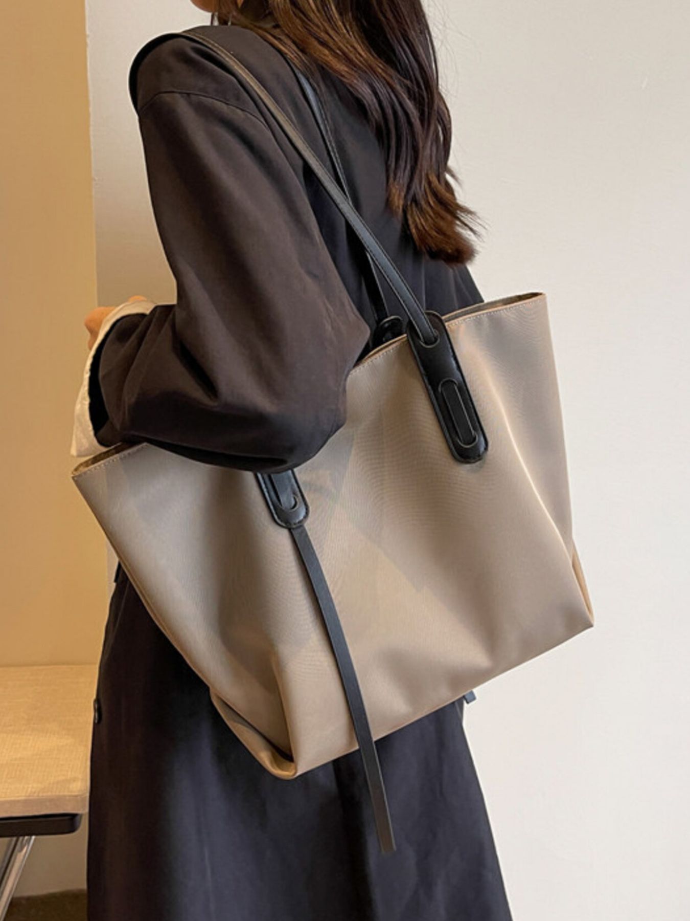 8bbf5714-970f-4146-a380-7e56dbd6d829-Max