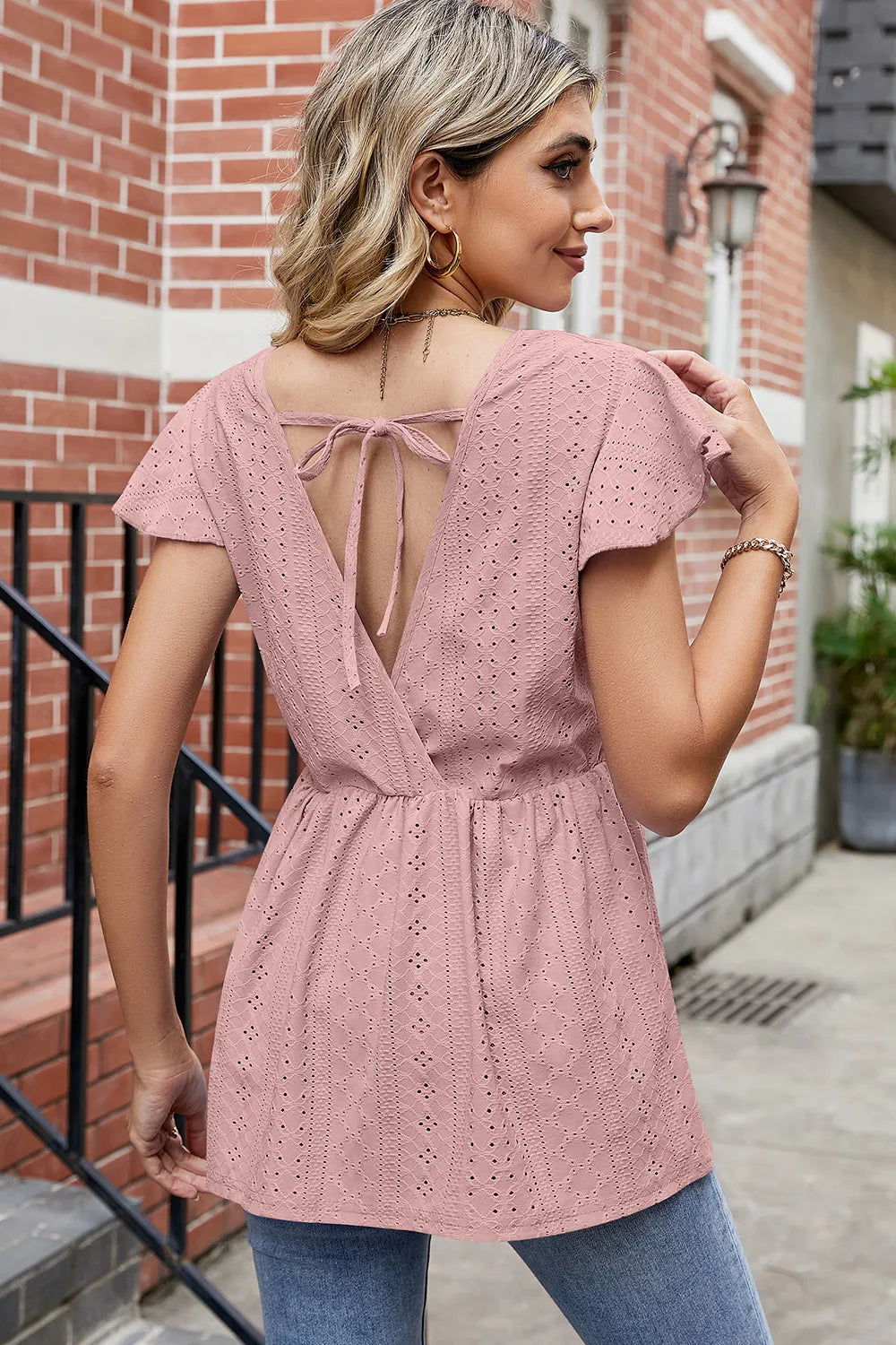 936c1818-bcff-49f2-b61e-cc12f1e52f4f-Max