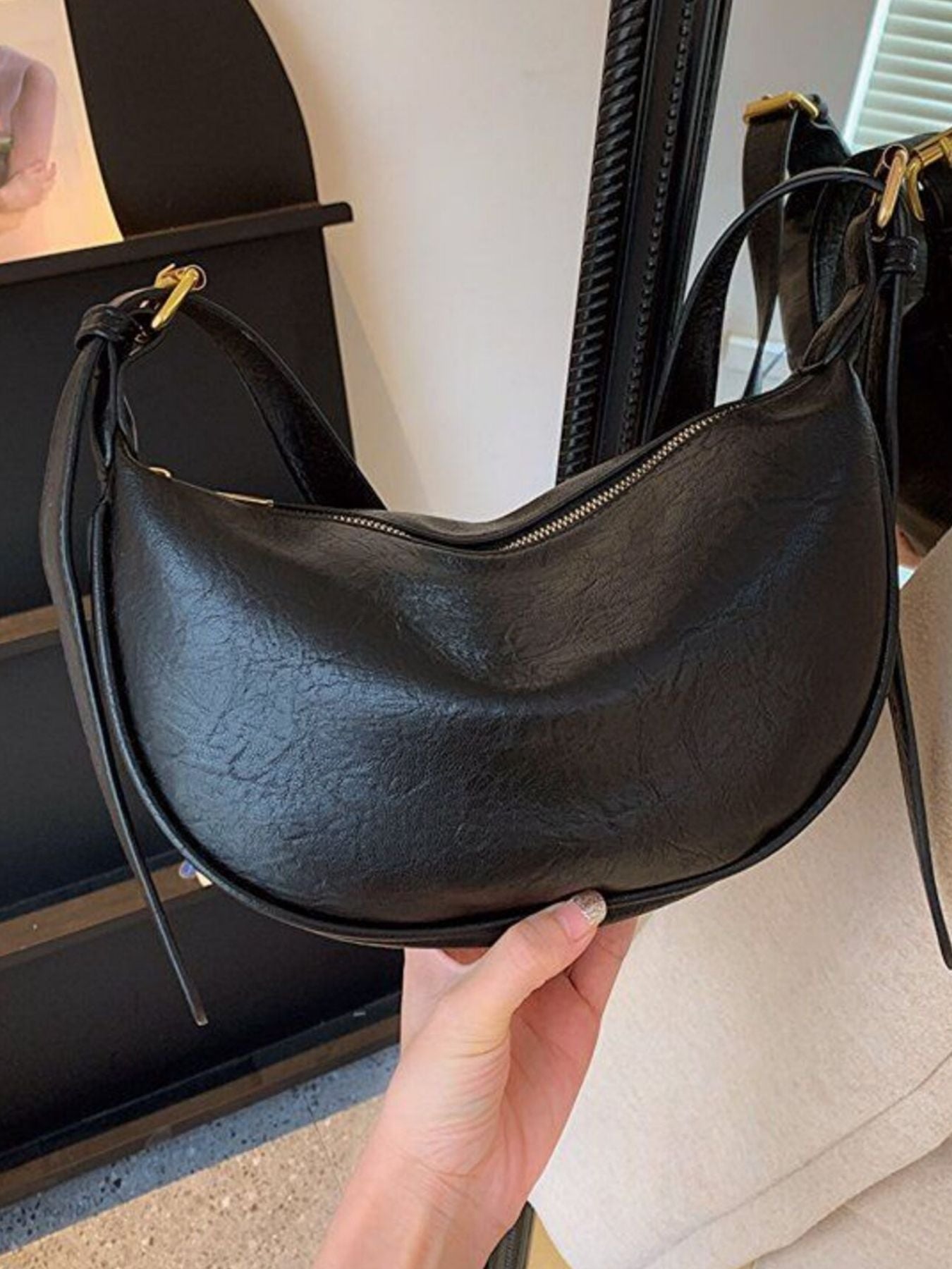 a7228f67-6337-4cd2-8e65-fb0fe173f901-Max