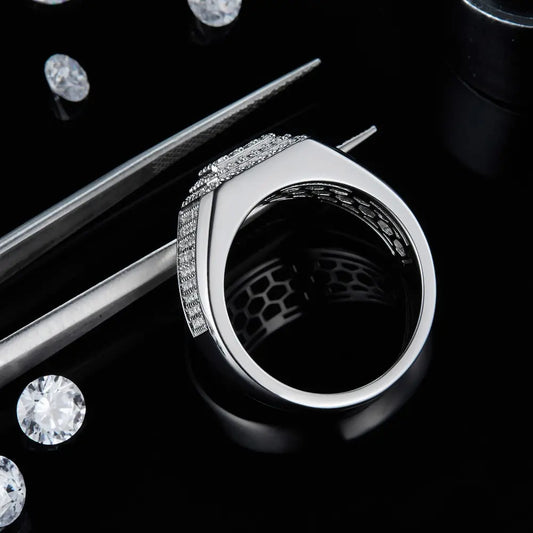 aeffe766564440f7af7d30b18097f3ef-Max