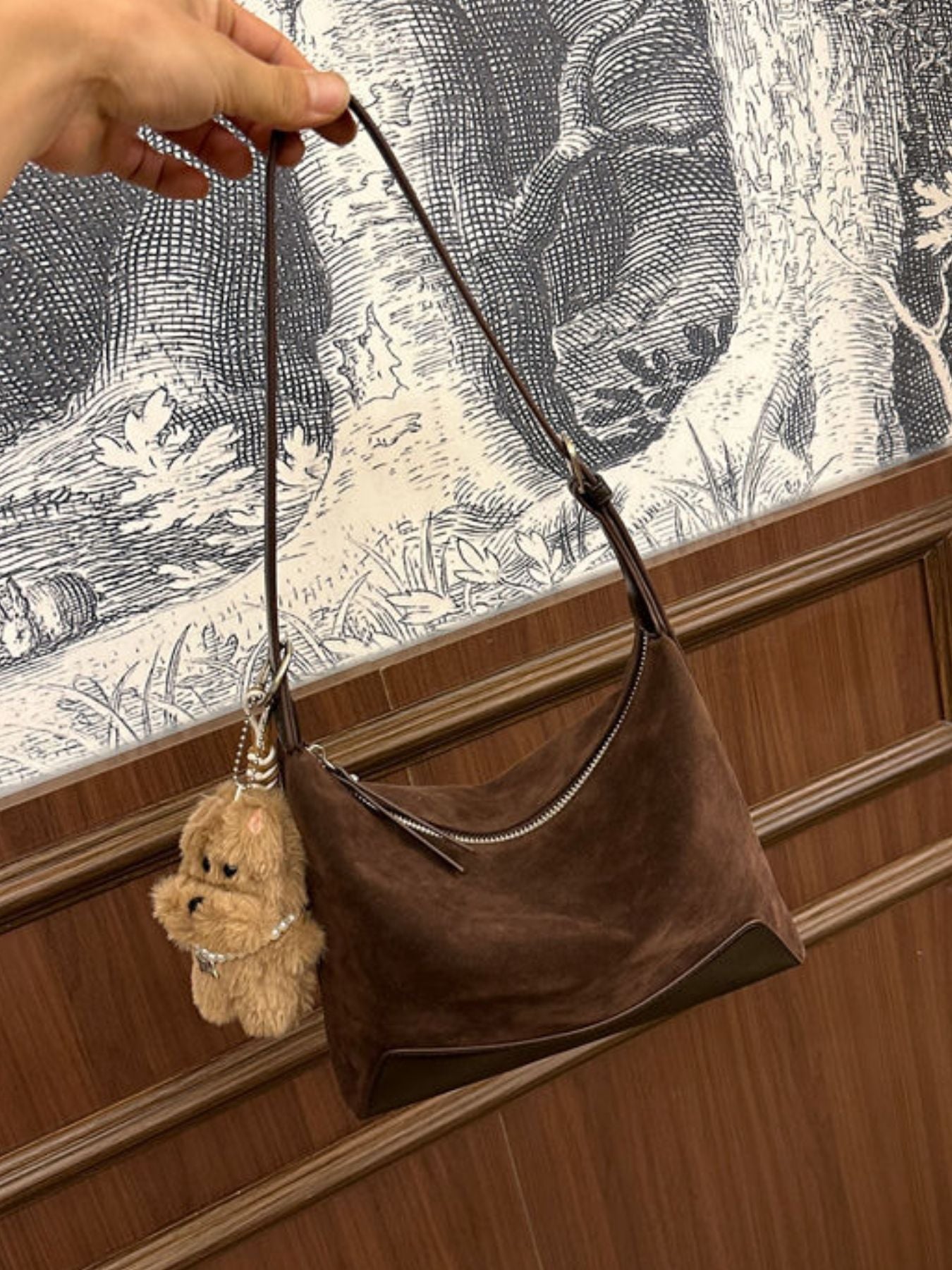 b1c5345f-e1e2-429b-9c49-74a6f2a07be4-Max