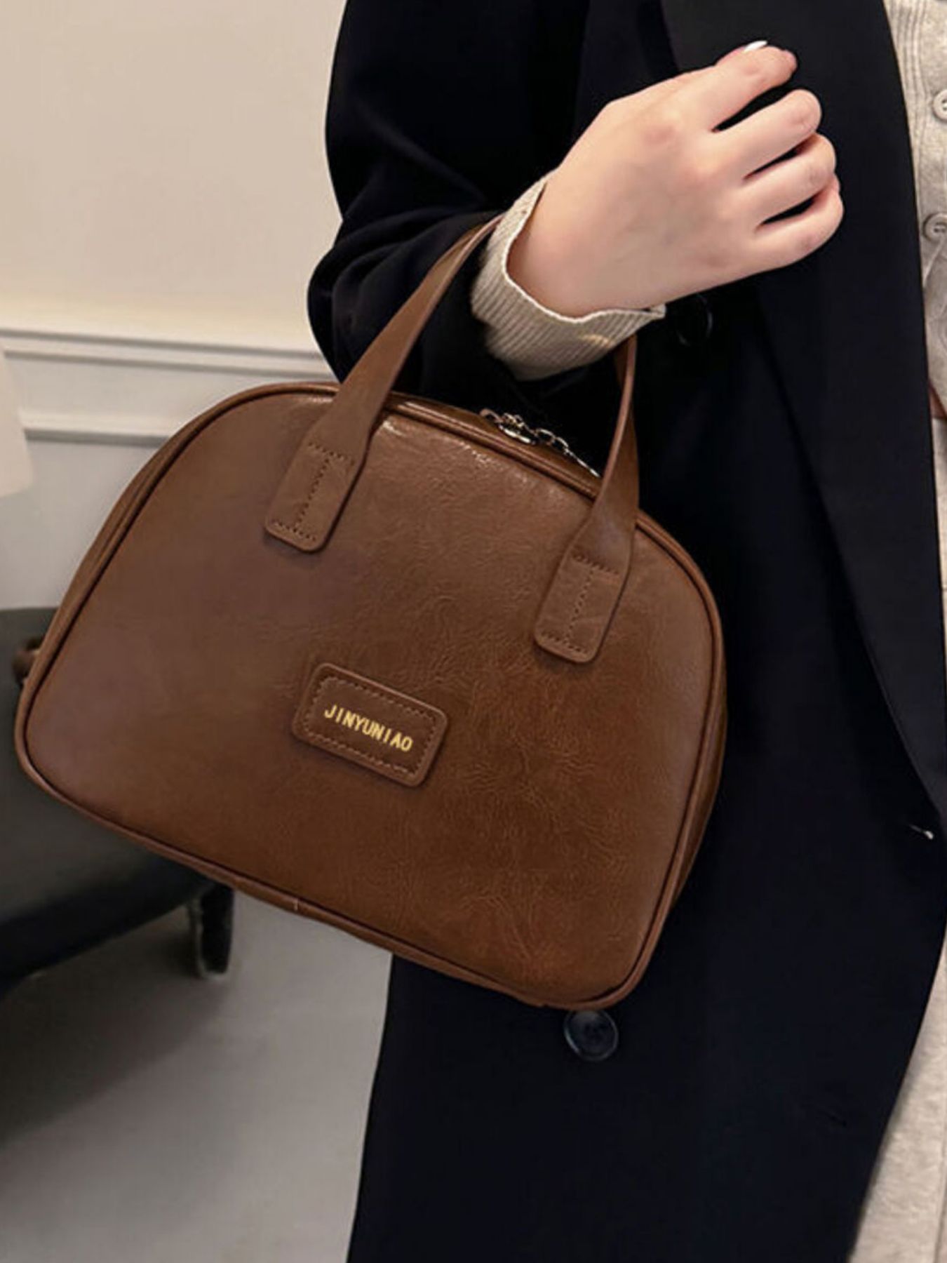 c13ef2f1-59a3-40da-a862-585d1d4c6471-Max