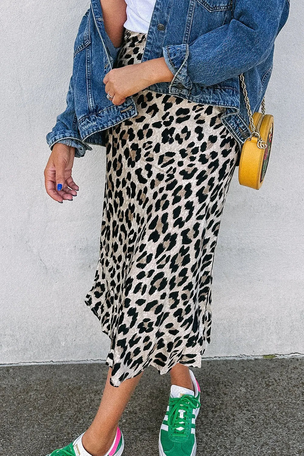 c5ea7900-5bc0-4900-8e70-29cf14b4b129-Max