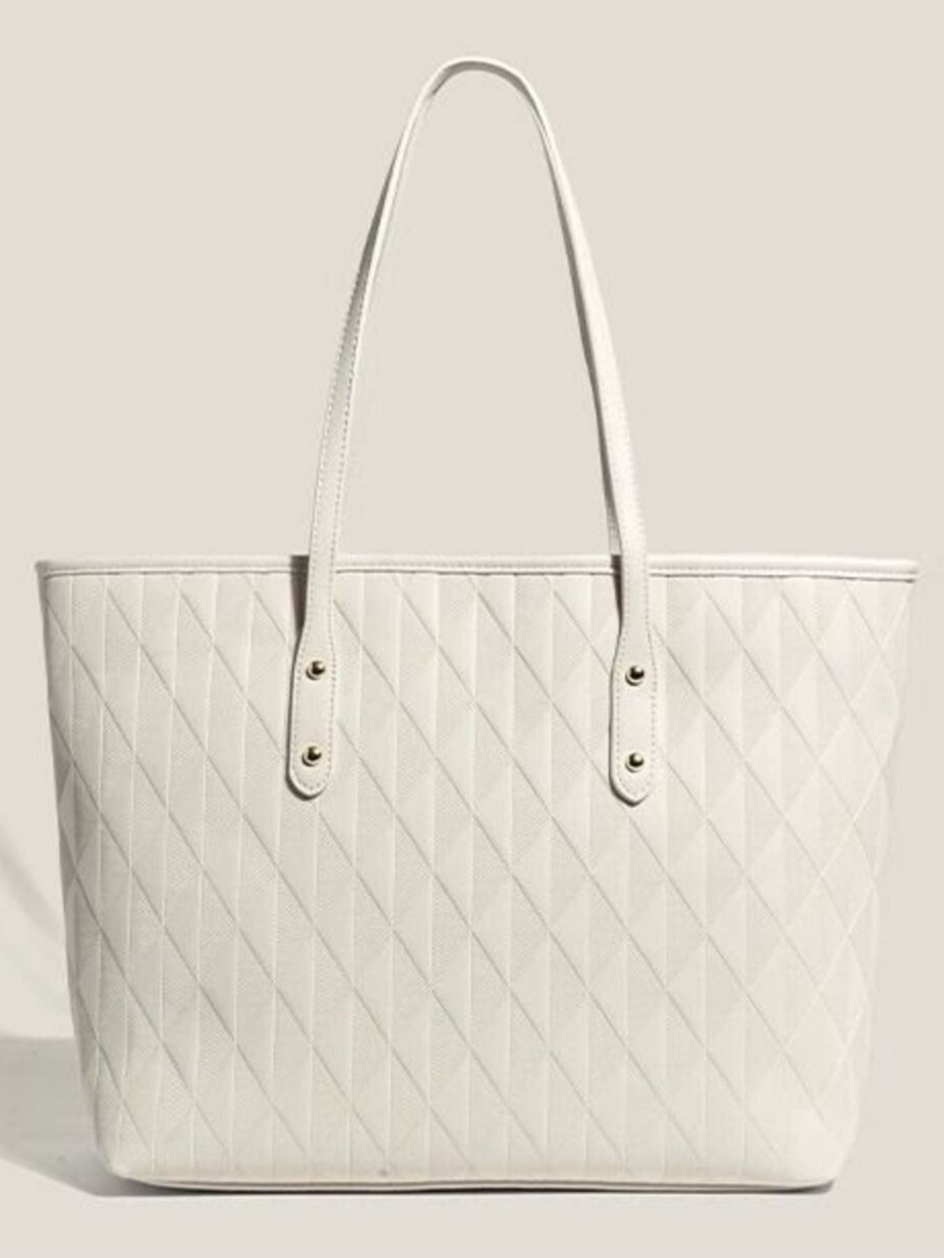 cf00da45-f65a-401d-82ff-43ad376f7884-Max