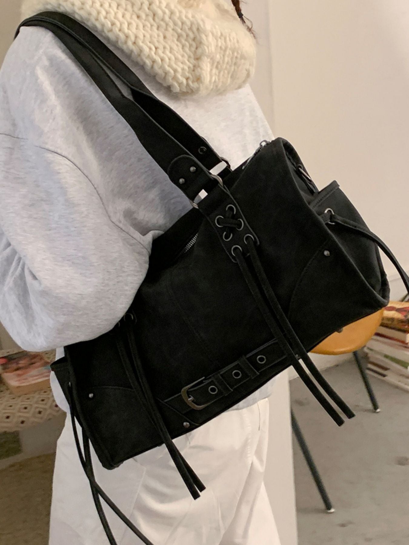 d54f9767-7406-42e8-b54d-3b44e34a4b8d-Max