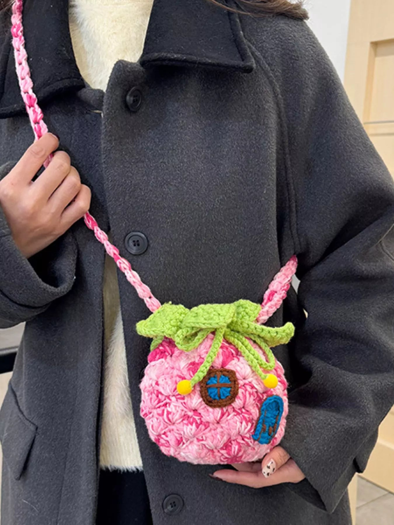 f7efb95f-d61c-40d9-af04-f24bd630af9c-Max-Origin